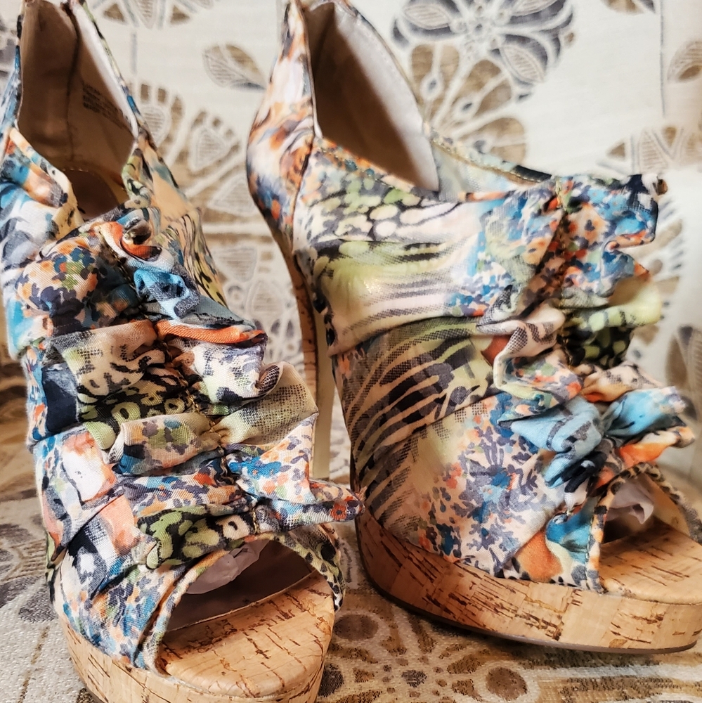 Women's heels size 7.5